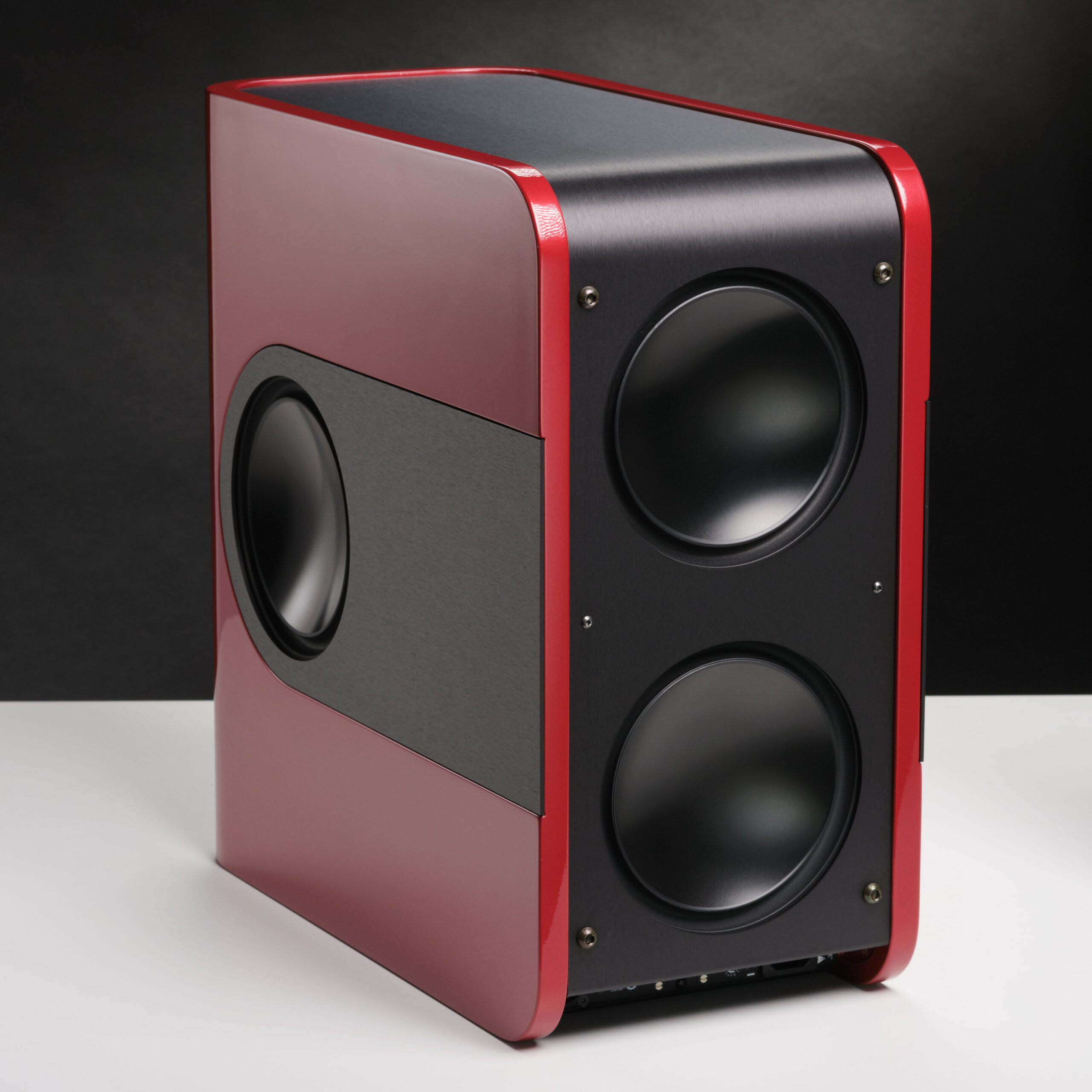 Tempranillo Red Metallic Back Oblique